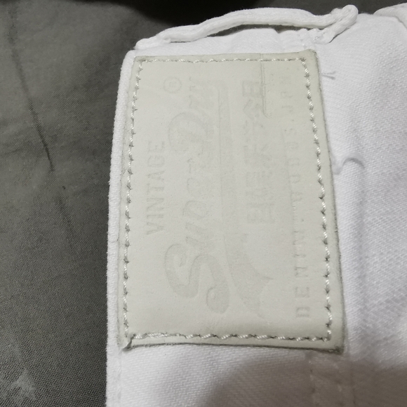 Denim shorts - Picture 3 of 6